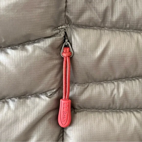 L.L. Bean Women's Ultralight 850 Down Jacket, Gray, Size XL, Downtek Pertex - Picture 7 of 14